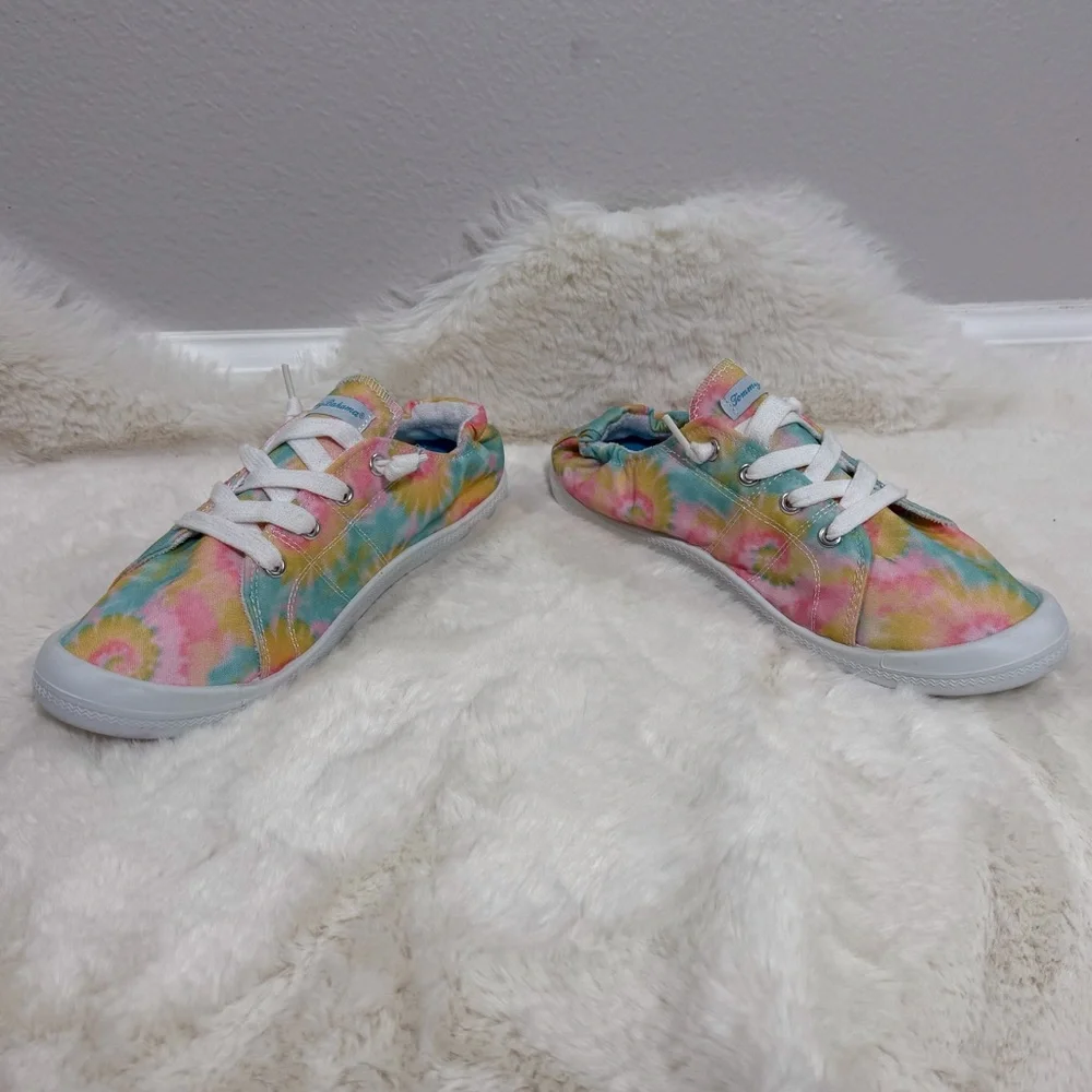 NWT Tommy Bahama Multicolor Tie Dye Shoes Slip On Sneakers, Size 10 - Picture 4 of 8
